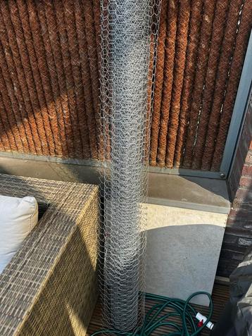 Kippengaas 7m x 150cm x 0.8cm (vogel gaas) beschikbaar voor biedingen