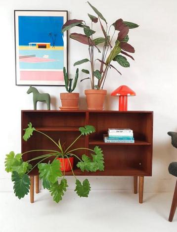 Vintage deens vakken kastje boeken teak hout fineer beschikbaar voor biedingen