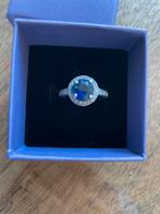 Zilveren ring met blauwe steen, Zo goed als nieuw, 17 tot 18, Met edelsteen, Dame
