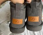 Ugg ultra mini grijs, Verzenden, Nieuw, Grijs, Pantoffels of Sloffen