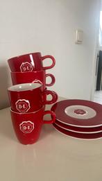 Douwe Egberts set, Huis en Inrichting, Keuken | Servies, Ophalen of Verzenden, Zo goed als nieuw, Overige stijlen, Kop(pen) en/of Schotel(s)