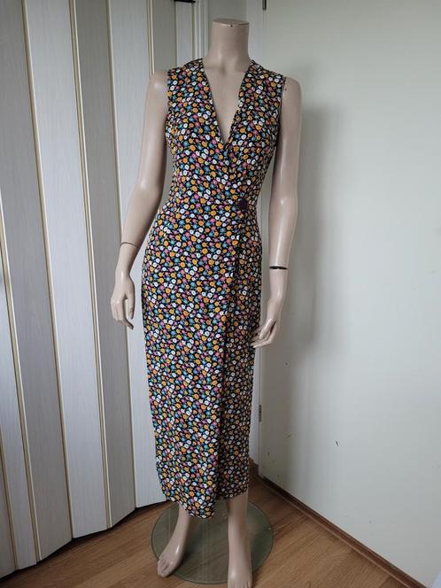 Kookai jurk bloemen maat 34, Kleding | Dames, Jurken, Zo goed als nieuw, Maat 34 (XS) of kleiner, Overige kleuren, Onder de knie