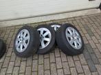 Volkswagen Polo (15 inch orginele lichtmetalen velgen VW), Stof, 64 pk, Zwart, 1198 cc