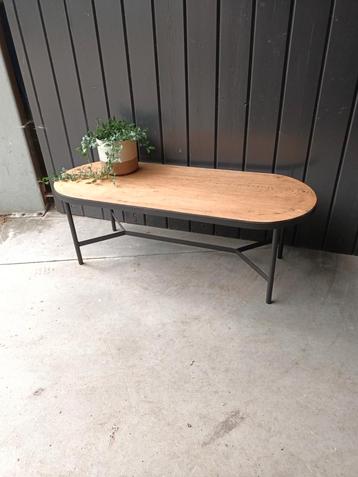 Salontafel metaal hout ovaal tafel beschikbaar voor biedingen
