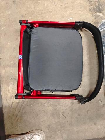 Goliath rollator rood beschikbaar voor biedingen