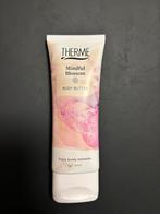 Therme Mindfull Blossom body butter, Ophalen of Verzenden, Zo goed als nieuw, Bodylotion, Crème of Olie