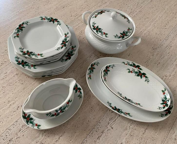 Bavaria Kerstservies, Huis en Inrichting, Keuken | Servies, Gebruikt, Overige typen, Overige stijlen, Overige materialen, Ophalen