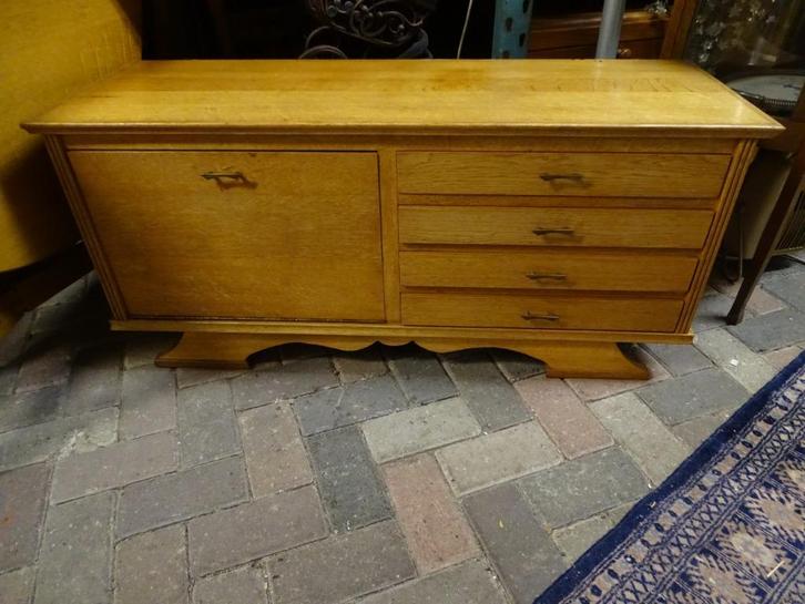 TV Meubel/dressoirtje, vintage, Huis en Inrichting, Kasten | Televisiemeubels, Gebruikt, Eikenhout, Ophalen