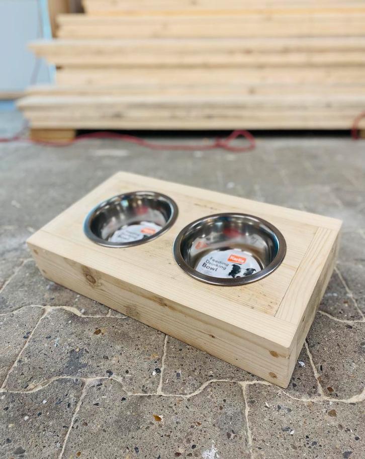 Moderne houten voerbakken, Dieren en Toebehoren, Hondenvoerbakken en Drinkbakken, Nieuw, Ophalen