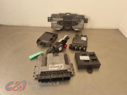 Kontaktslot + computer van een Opel Vivaro, Auto-onderdelen, Overige Auto-onderdelen, Opel, Gebruikt, 3 maanden garantie, Ophalen of Verzenden