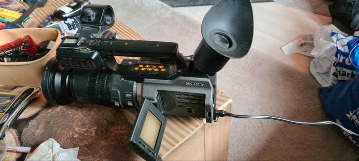 Sony mini DV camera type DSR-PD170P top model van zijn tijd, Audio, Tv en Foto, Videocamera's Digitaal, Gebruikt, Band, Disc of Geheugen