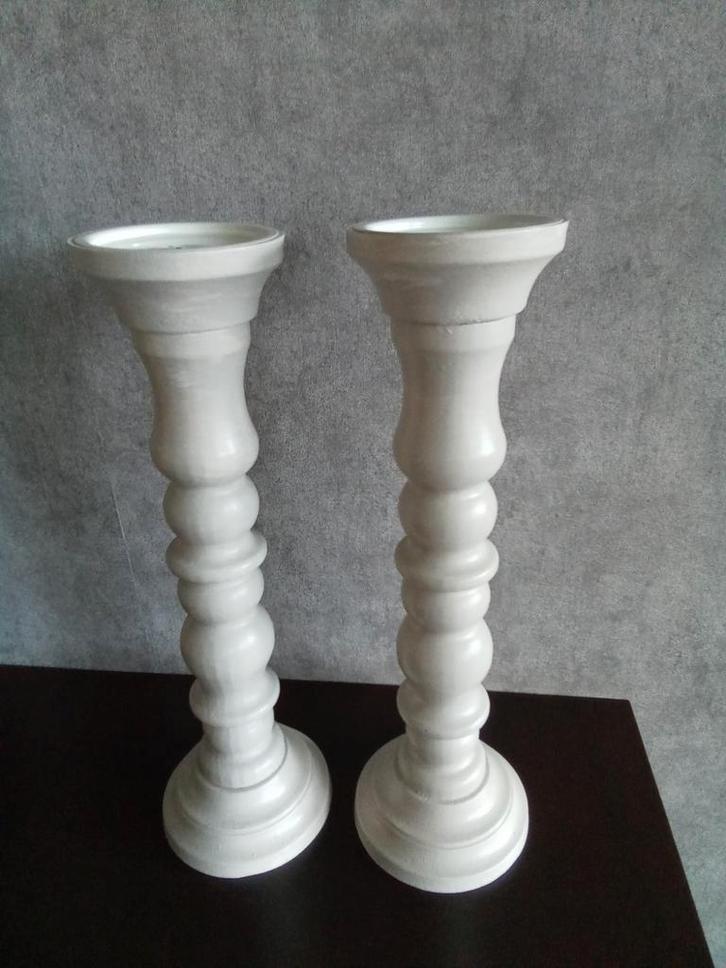 Houten kaarsenstandaard, Huis en Inrichting, Woonaccessoires | Kandelaars en Kaarsen, Overige materialen, Crème, Ophalen of Verzenden