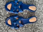 Lerre opengewerkte slippers maat 40, Slippers, Blauw, ., Nieuw
