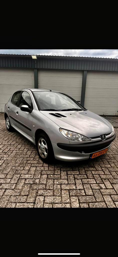 * Peugeot 206 5D 1.4 Pop'Art met 199.xxx km, Auto's, Peugeot, Bedrijf, Te koop, ABS, Airbags, Airconditioning, Alarm, Boordcomputer