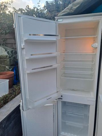 Siemens inbouw koelvriescombinatie  beschikbaar voor biedingen