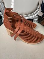 Leren nieuwe flip flop schoenen €25, Ophalen of Verzenden, Nieuw