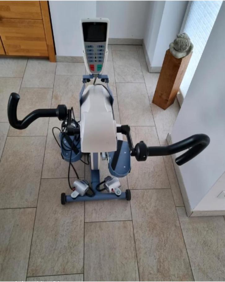 THERA TRAINER TIGO 530 ARM EN BEEN TRAINER, Diversen, Verpleegmiddelen, Zo goed als nieuw, Ophalen