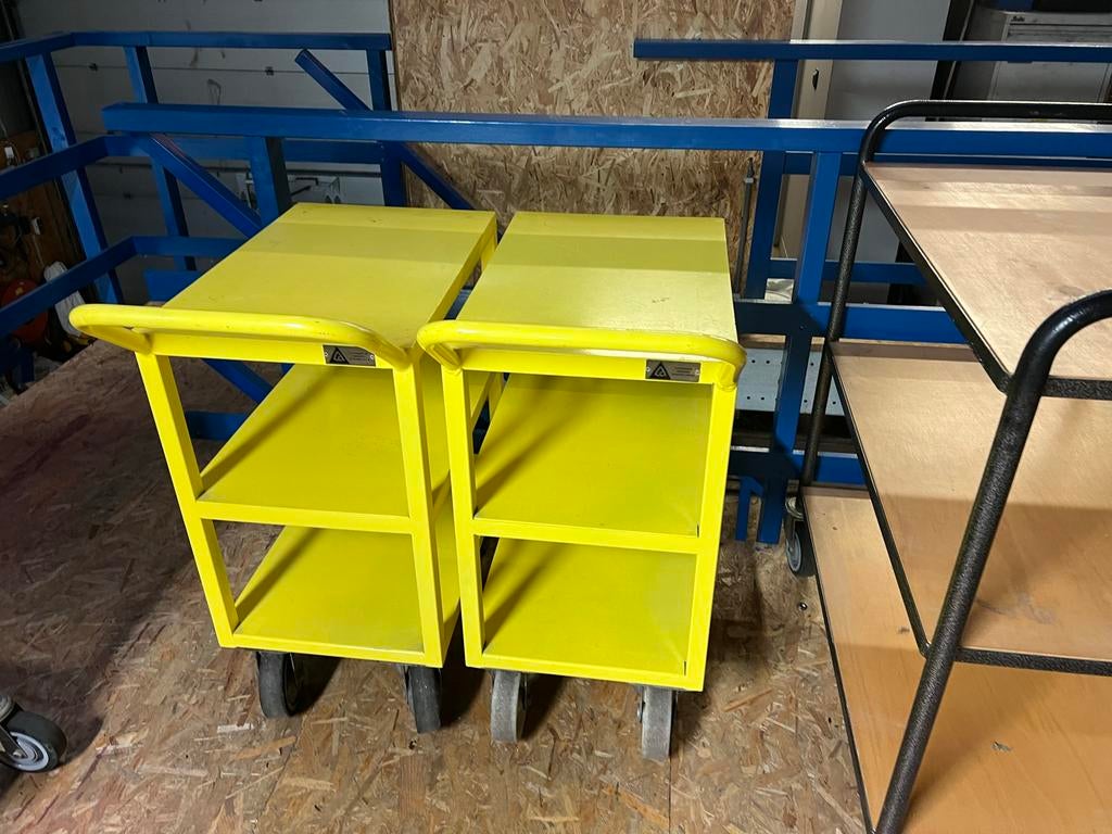 Diverse magazijnkarren, transportkarren en verrijdbare tafel, Zakelijke goederen, Kantoor en Winkelinrichting | Magazijn, Stelling en Opslag