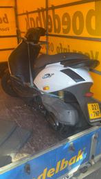 Piaggio zip 125cc, Fietsen en Brommers, Scooters | Piaggio, Ophalen, Tweetakt, Zip, 125 cc