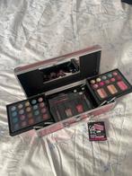 Casuelle 45-delige Make Up Beauty Case, Nieuw, Ophalen of Verzenden, Met spiegeltje(s), Roze