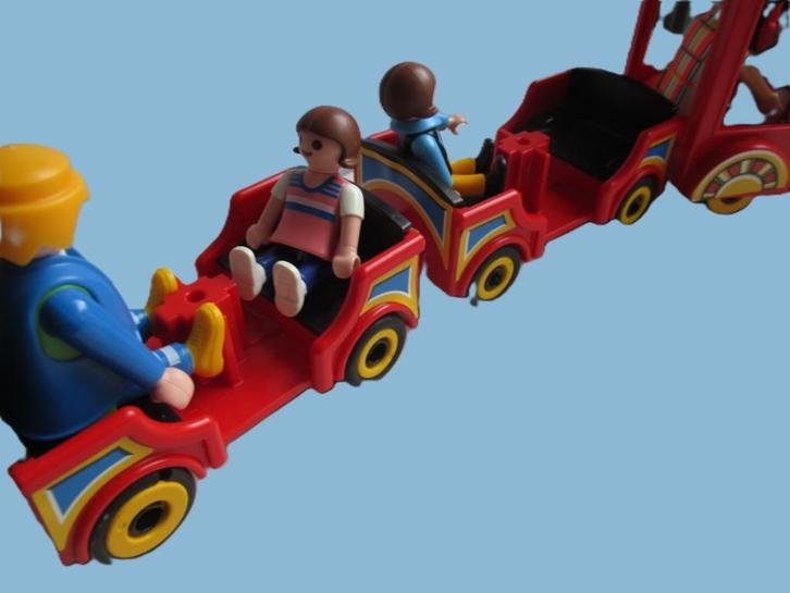 Playmobil 5549 Trein en wagonnen + Beauty salon 5487, Kinderen en Baby's, Speelgoed | Playmobil, Gebruikt, Complete set, Ophalen of Verzenden