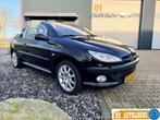 Peugeot 206 Cabrio CC 2.0-16V Apk Nieuw! NAP & Onderhouds-, Auto's, Peugeot, 136 pk, Gebruikt, Zwart, 4 cilinders