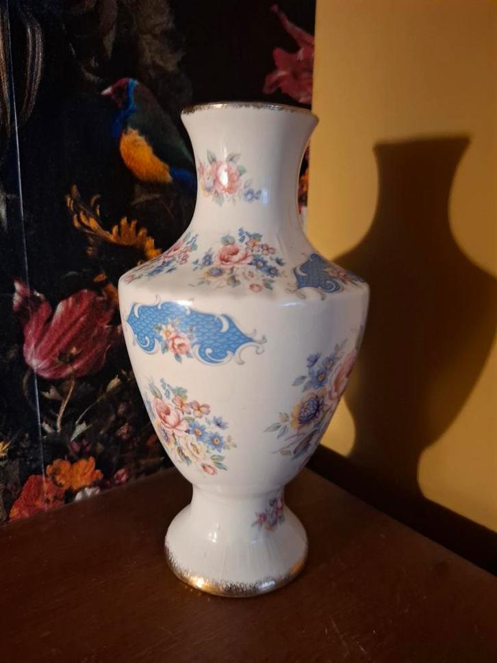 Vintage Bloemenvaas - Aardewerk, Huis en Inrichting, Woonaccessoires | Vazen, Zo goed als nieuw, Wit, Minder dan 50 cm, Aardewerk of Porselein