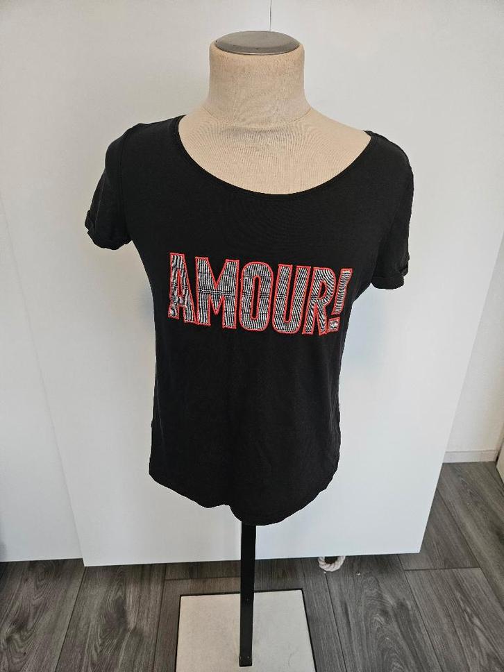 Zwart t-shirt van EDC - Maat M, Kleding | Dames, T-shirts, Zo goed als nieuw, Maat 38/40 (M), Zwart, Korte mouw, Verzenden