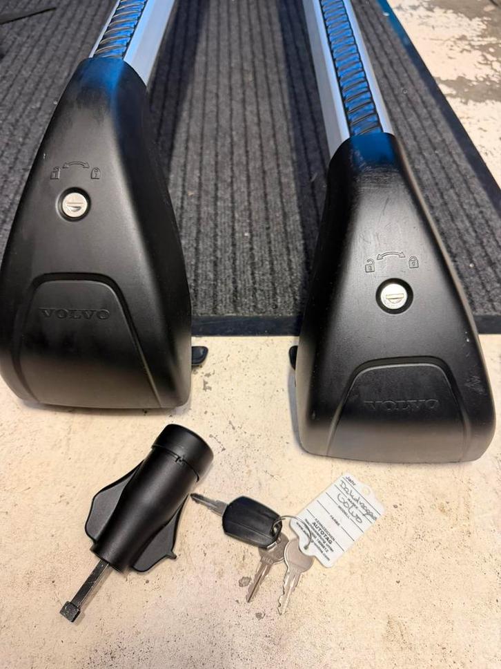 Dakdragers - Volvo V60 D6 Hybride - 2014, Auto diversen, Dakdragers, Zo goed als nieuw, Ophalen