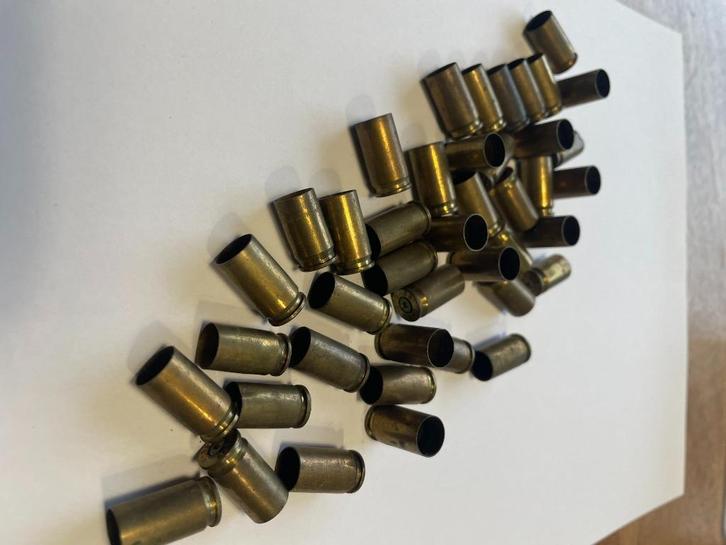 41 Luger Hulzen: Bloedige Bruiloft Relikwieën!, Verzamelen, Militaria | Tweede Wereldoorlog, Overige soorten, Hulzen of Bodemvondsten