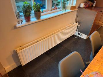 13 radiatoren gratis af te halen beschikbaar voor biedingen