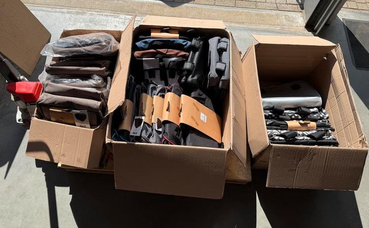 Partij nieuwe FIETSTASSEN Beck / Willex (24 stuks), Fietsen en Brommers, Fietsaccessoires | Fietstassen, Nieuw, Ophalen