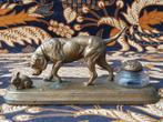 Mooie antieke inktpot uit Frankrijk met hond en konijn 1880.