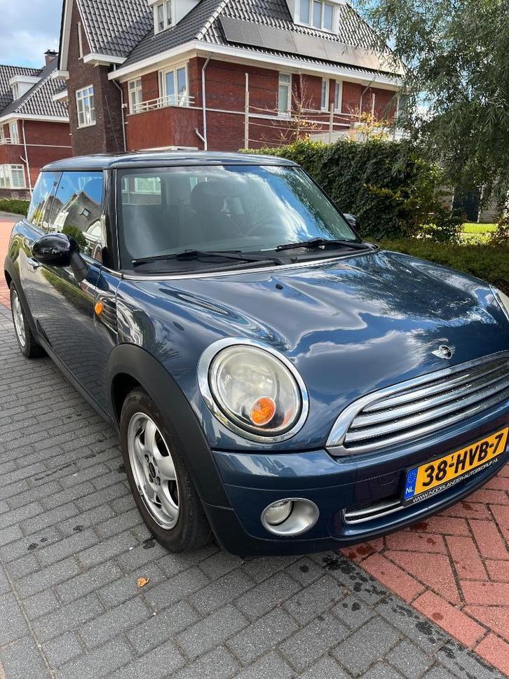 Mini 1.6 16V Cooper 2009 Blauw, Auto's, Mini, Particulier, Cooper, Airconditioning, Elektrische ramen, Navigatiesysteem, Radio