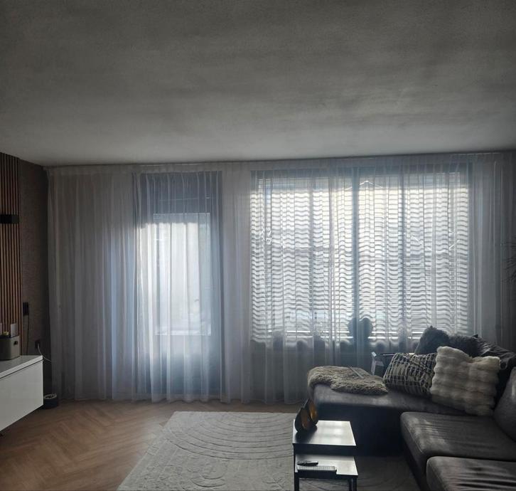 Vitrage 5,20 meter breedt en 240 hoog, Huis en Inrichting, Stoffering | Gordijnen en Lamellen, Gebruikt, 200 cm of meer, 200 cm of meer