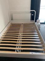 Ikea Nesttun bedframe inclusief lattenbodem, Huis en Inrichting, Slaapkamer | Bedden, Ophalen of Verzenden, 140 cm, Metaal, Wit