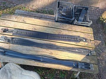 Drie singels, VZ, 135cm, 1 leer, 2 neopreen beschikbaar voor biedingen