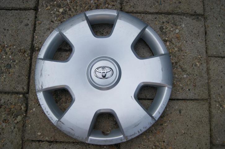 1 losse originele wieldop Toyota Hiace 15 inch, Auto diversen, Wieldoppen, Gebruikt, Ophalen of Verzenden