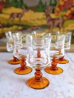 Set van 6 Franse vintage glazen met amberkleurige voet, Ophalen of Verzenden, Zo goed als nieuw