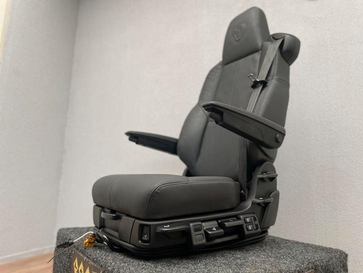 Scania Recaro stoel zwart originele leren bekleding, Auto-onderdelen, Vrachtwagen-onderdelen, Scania, Ophalen of Verzenden