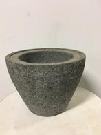 Bloempot - Lavasteen - Bij TTM Wonen, TTM Wonen, Meubels – (Perzische) Tapijten en Woonaccessoires, Steen, Taag 63, 2491 CS, Den Haag (Forepark)