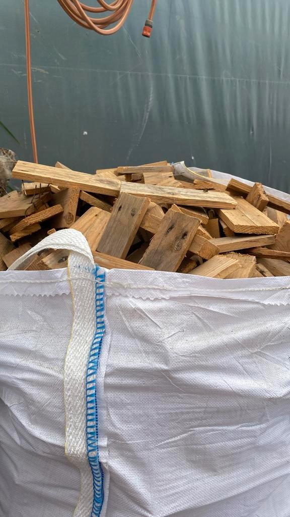 Haardhout kachelhout, Tuin en Terras, Haardhout, Overige houtsoorten, Minder dan 3 m³, Ophalen