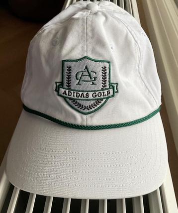 Adidas dames golfpet beschikbaar voor biedingen