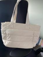Hagelnieuwe beige puffertas shopper, Ophalen of Verzenden, Nieuw, Beige, Shopper