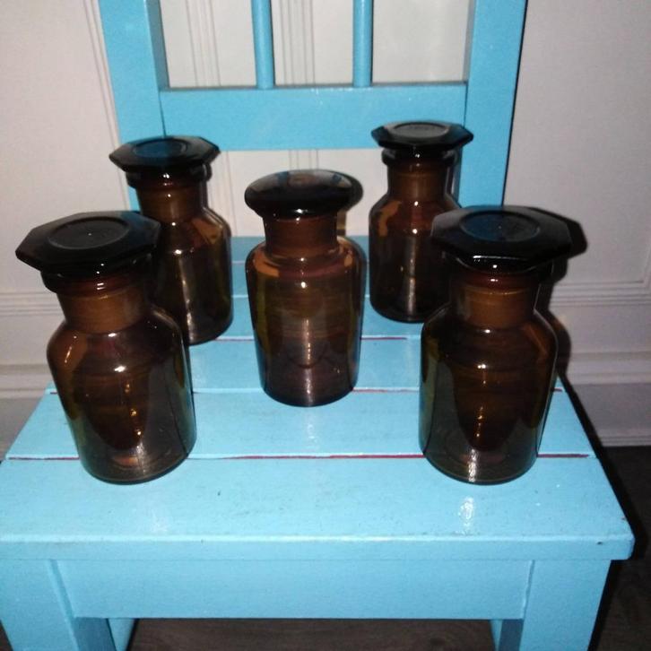 Apothekerspotjes klein 5 stuks bruin glas vintage, Huis en Inrichting, Keuken | Keukenbenodigdheden, Gebruikt, Ophalen