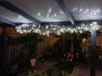 Natuurgetrouwe kerst guirlande / 96 fel witte LED lampjes, Diversen, Kerst, Ophalen of Verzenden, Zo goed als nieuw