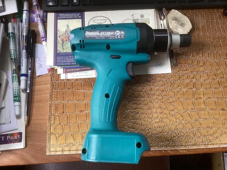 Nieuwe Makita body  Precise Torque Screwdriver DFT085F, Doe-het-zelf en Verbouw, Gereedschap | Schuurmachines, Nieuw, Overige typen