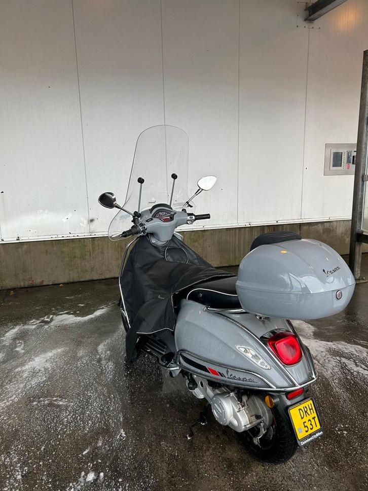 Vespa Sprint NardoGrey, Fietsen en Brommers, Scooters | Vespa, Zo goed als nieuw, Overige modellen, Maximaal 45 km/u, Benzine