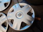GEZOCHT: wieldoppen Renault 14 inch, Auto diversen, Wieldoppen, Ophalen of Verzenden, Zo goed als nieuw