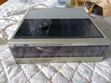 Philips platenspeler F7430 werkend beschikbaar voor biedingen